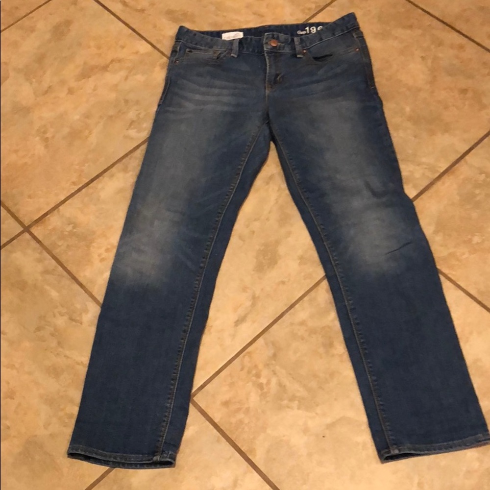 Women’s Gap Jeans Sz 27s